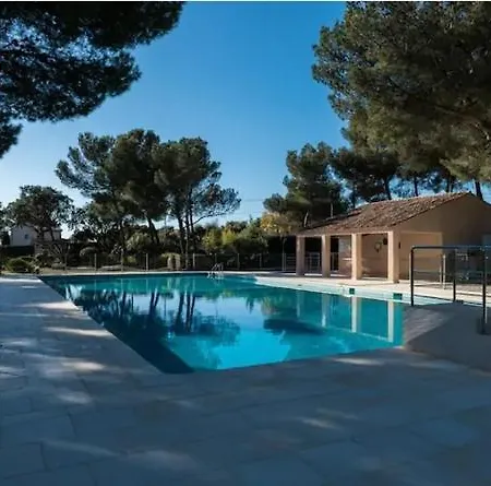 Provenzalisches Haus Les Lauriers Roses - Garten Mit Meerblick Und Gemeinschaftspool By Riviera Homelife * Saint-Raphael (Var)